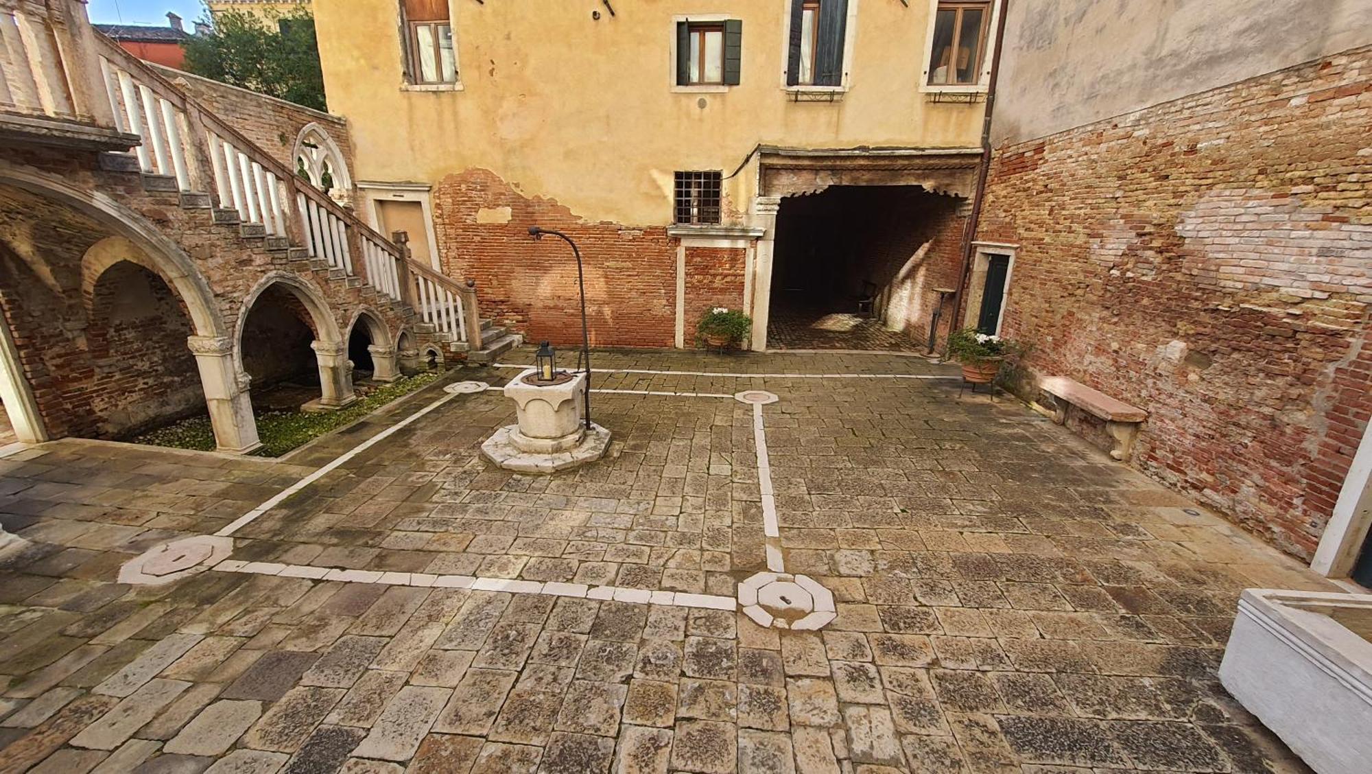 Palazzo Contarini Della Porta Di Ferro Aparthotel Venetië Buitenkant foto