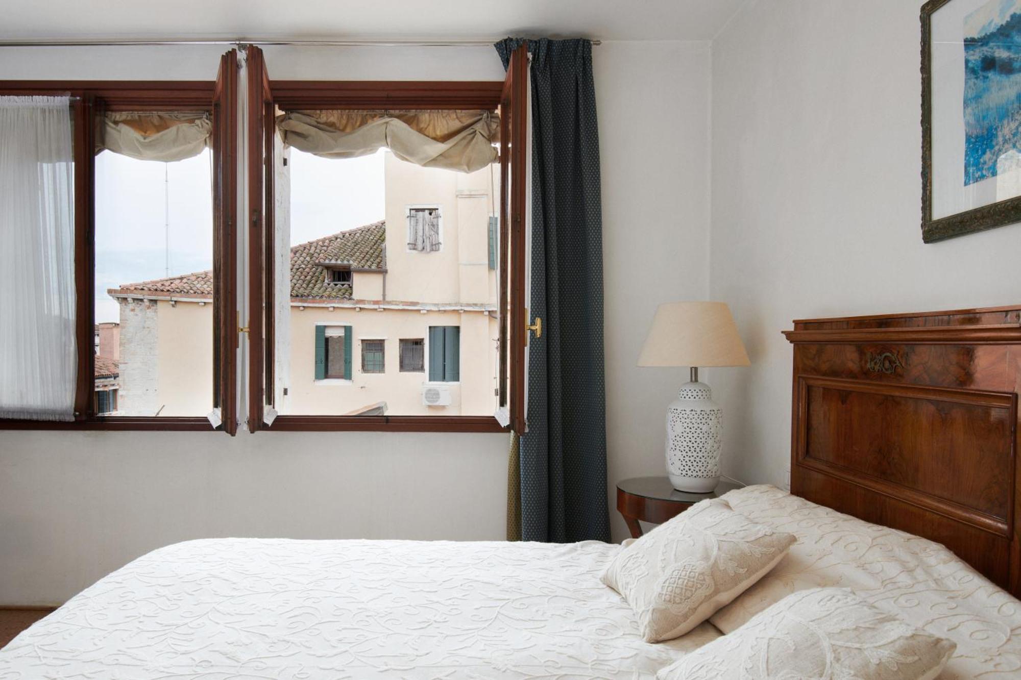 Palazzo Contarini Della Porta Di Ferro Aparthotel Venetië Buitenkant foto