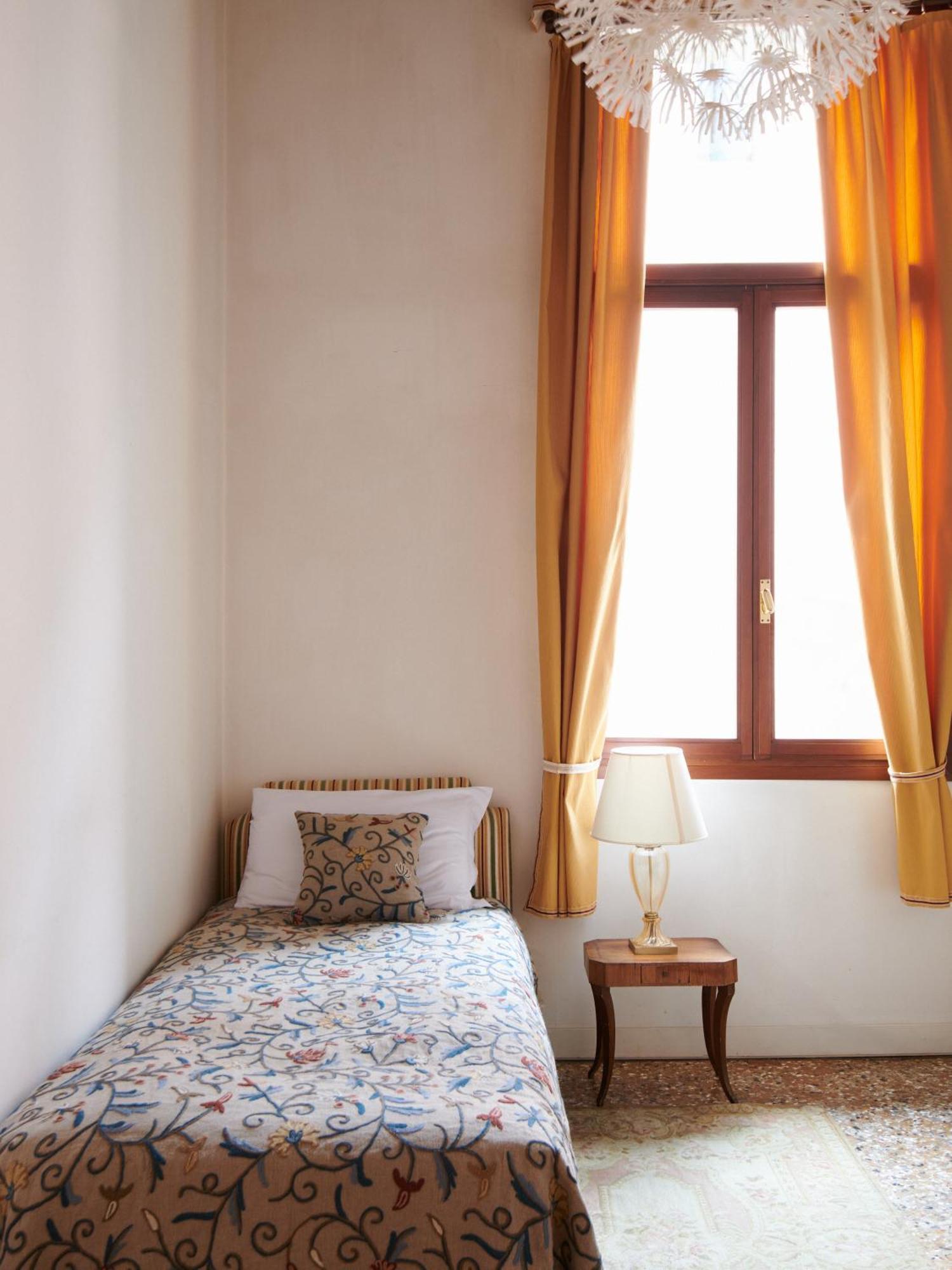 Palazzo Contarini Della Porta Di Ferro Aparthotel Venetië Buitenkant foto